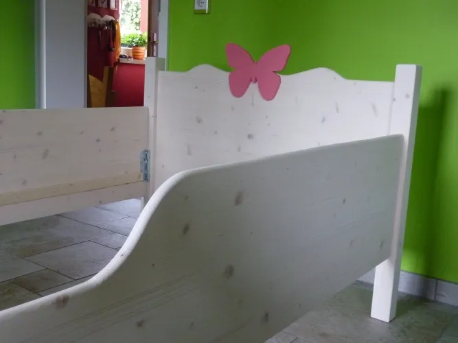 ÖKO - Kinderbett Schmetterling