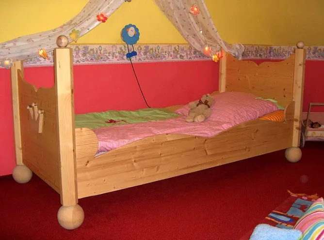 ÖKO - Kinderbett: Prinzessin Bett Lilli